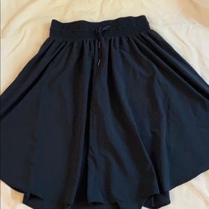 Lululemon Everyday Skirt in Navy